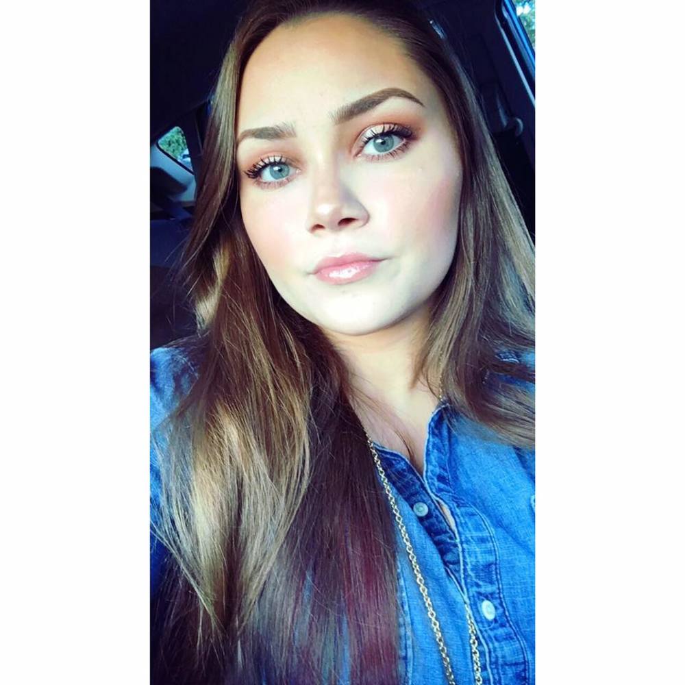 Meet your Posher, Olivia